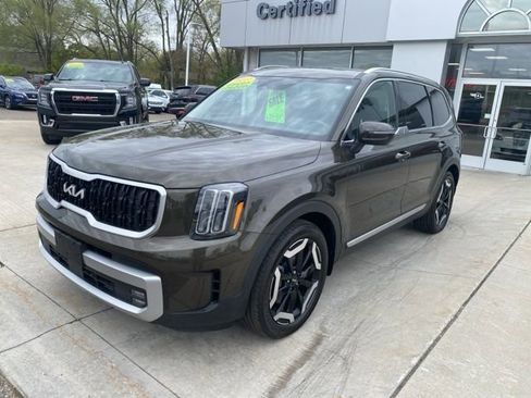 Used 2023 Kia Telluride EX X-Line AWD/4WD image 10