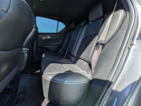 Used 2016 Lexus CT 200h w/ Navigation Package FWD image 19