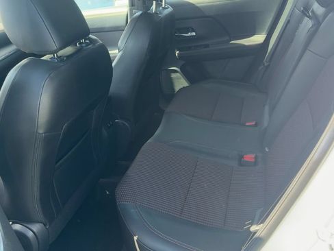 Used 2025 Nissan Kicks SR w/ Illumination Package FWD image 12