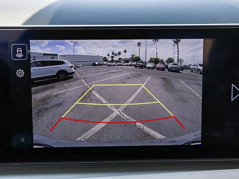 Used 2025 Hyundai Tucson SE FWD image 29
