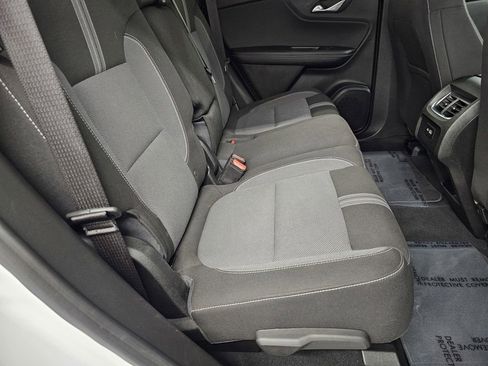 Used 2025 Chevrolet Blazer LT FWD image 22