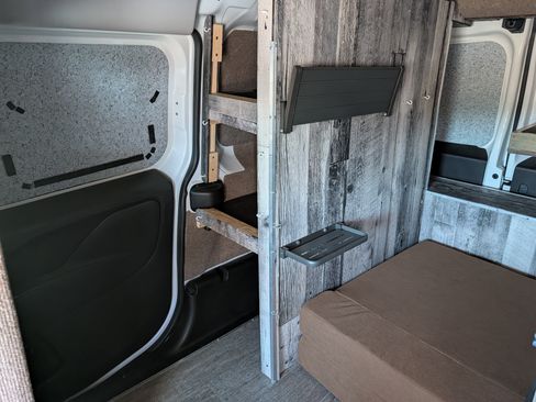 Used 2022 RAM ProMaster City Tradesman w/ Lights & Wheels Group FWD image 12