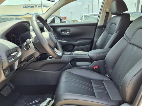 New 2026 Honda HR-V EX-L image 8