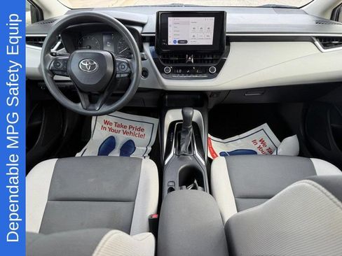 Used 2023 Toyota Corolla LE w/ LE Premium Package FWD image 13