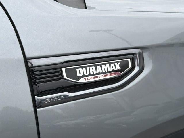 Used 2025 GMC Sierra 1500 AT4 w/ Technology Package AWD/4WD image 14