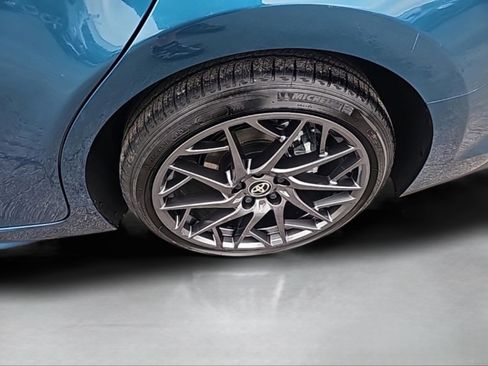 Used 2025 Toyota Camry SE image 15