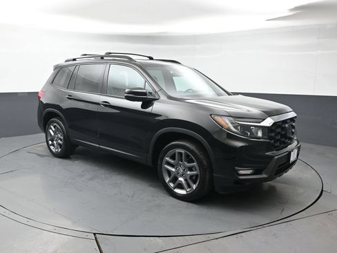 Used 2023 Honda Passport EX-L image 8