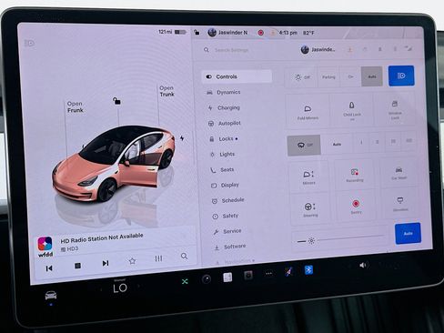 Used 2023 Tesla Model 3 Standard Range RWD image 25
