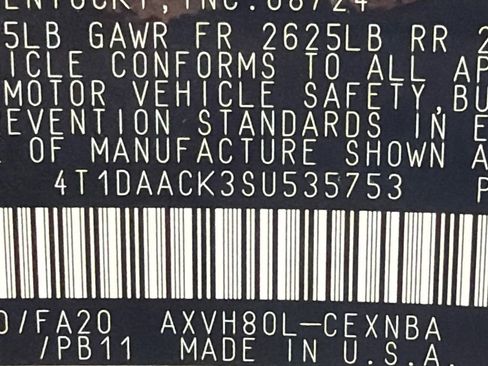 Used 2025 Toyota Camry LE image 31