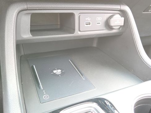 Used 2025 Honda Pilot Touring image 31