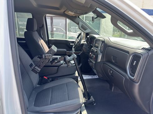 Used 2021 Chevrolet Silverado 1500 LT w/ Z71 Off-Road Package AWD/4WD image 10