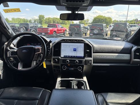 Used 2022 Ford F350 Lariat w/ Chrome Package AWD/4WD image 33