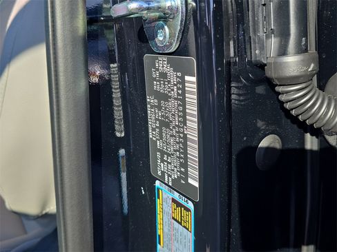 New 2025 Kia Telluride EX w/ EX Captain's Chair Package image 39