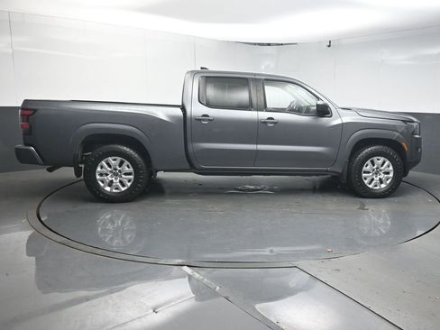Used 2023 Nissan Frontier SV w/ Technology Package image 8