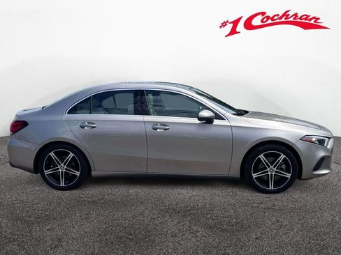 Used 2019 Mercedes-Benz A 220 4MATIC image 5
