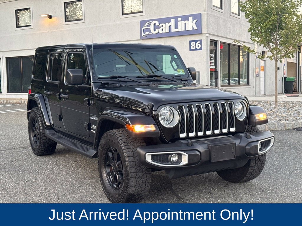 Used 2019 Jeep Wrangler Unlimited Sahara w/ Cold Weather Group AWD/4WD image 1