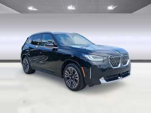 Used 2026 BMW X3 xDrive30 w/ Premium Package image 6
