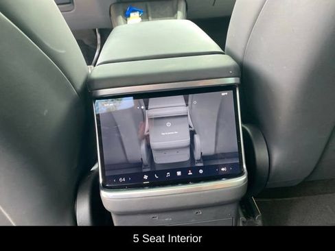 Used 2024 Tesla Model X AWD/4WD image 11
