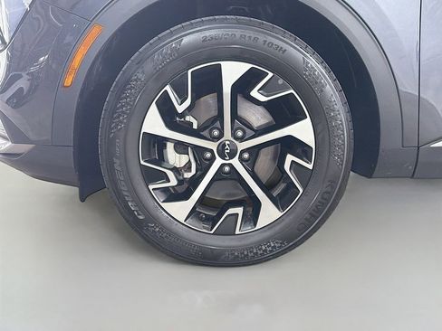 Used 2023 Kia Sportage EX image 32
