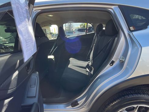 Used 2018 Subaru Crosstrek 2.0i image 18