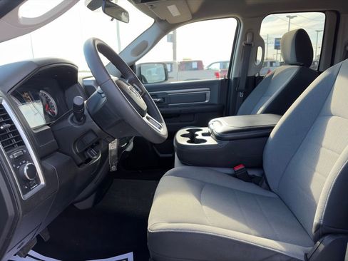 Used 2024 RAM 1500 Classic SLT image 14