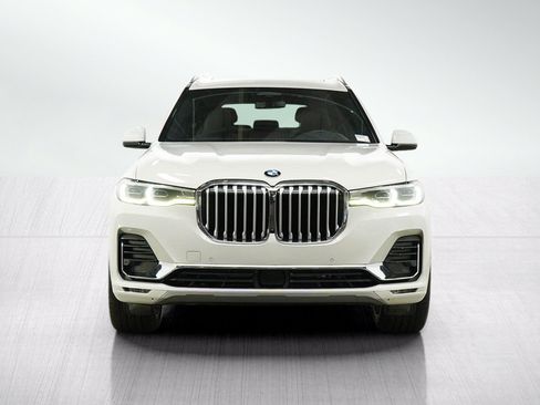 Used 2022 BMW X7 xDrive40i w/ Executive Package AWD/4WD image 8