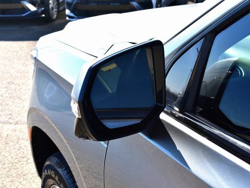 Used 2023 GMC Yukon XL AT4 w/ AT4 Premium Plus Package image 13