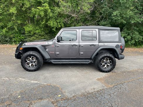 Used 2020 Jeep Wrangler Unlimited Rubicon AWD/4WD image 2