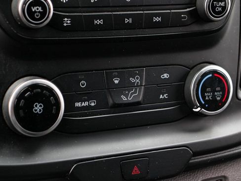 Used 2021 Ford Transit 350 XLT image 30