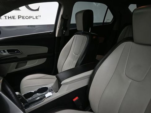 Used 2014 Chevrolet Equinox LTZ image 16