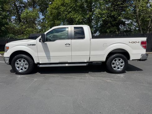 Used 2013 Ford F150 Lariat w/ Luxury Equipment Group AWD/4WD image 2