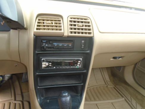 Used 1994 Chrysler LeBaron GTC FWD image 10