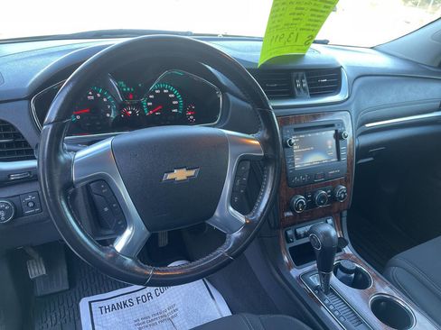 Used 2014 Chevrolet Traverse LT w/ All-Star Edition AWD/4WD image 11