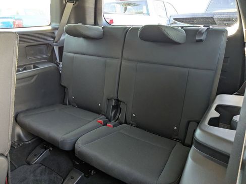 Used 2024 Hyundai Santa Fe SE image 16