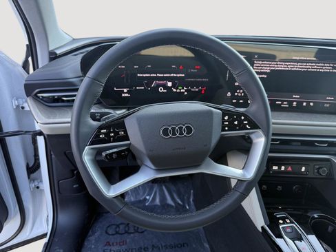 New 2025 Audi Q5 Premium image 12