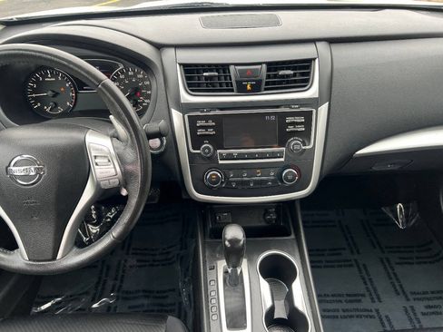 Used 2016 Nissan Altima 2.5 SR FWD image 30