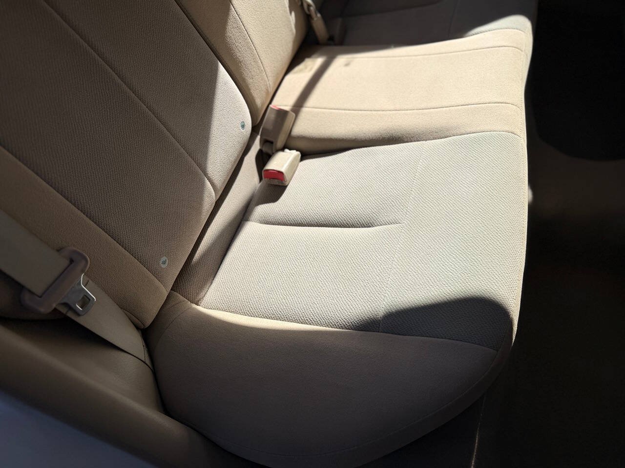 Used 2002 MAZDA Protege FWD image 76