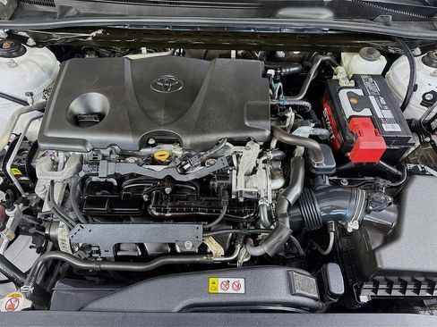 Used 2020 Toyota Camry SE FWD image 32