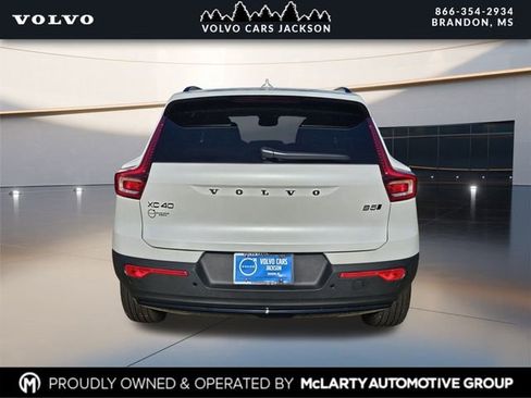 New 2026 Volvo XC40 B5 Ultra w/ Protection Package Premier AWD/4WD image 5