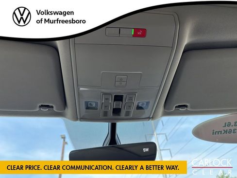 Used 2023 Volkswagen Atlas SE w/ Panoramic Sunroof Package FWD image 22