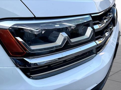 Used 2019 Volkswagen Atlas SE FWD image 26