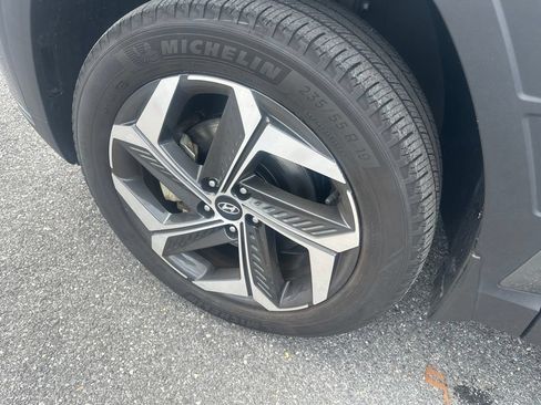 Used 2023 Hyundai Tucson Limited AWD/4WD image 9