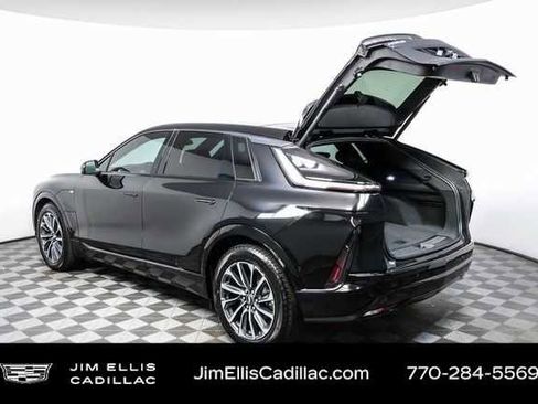 Certified 2024 Cadillac Lyriq Sport image 31