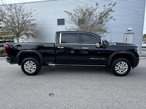 Used 2023 GMC Sierra 2500 Denali w/ Denali Ultimate Package image 5