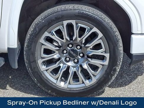 Used 2024 GMC Sierra 1500 Denali w/ Technology Package AWD/4WD image 29
