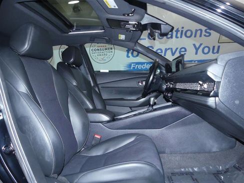 Used 2024 Honda Accord Sport image 8