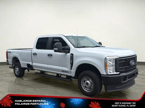 Used 2025 Ford F250 XL AWD/4WD image 8