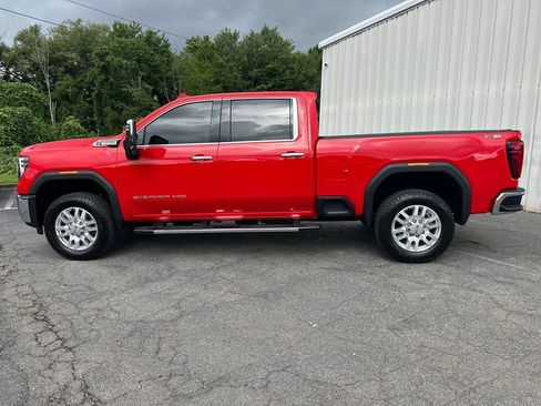 Used 2024 GMC Sierra 2500 SLT w/ SLT Premium Package AWD/4WD image 9