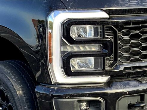 New 2026 Ford F350 XLT w/ XLT Premium Package image 10