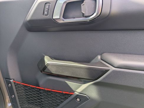 New 2025 Ford Bronco Raptor w/ Interior Carbon Fiber Pack AWD/4WD image 33